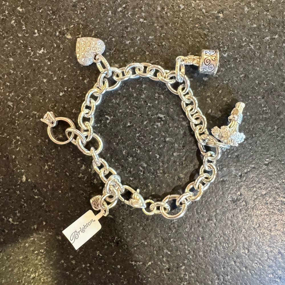 **NWT** Brighton Silver Wedding and Heart Charm Bracelet 🤍